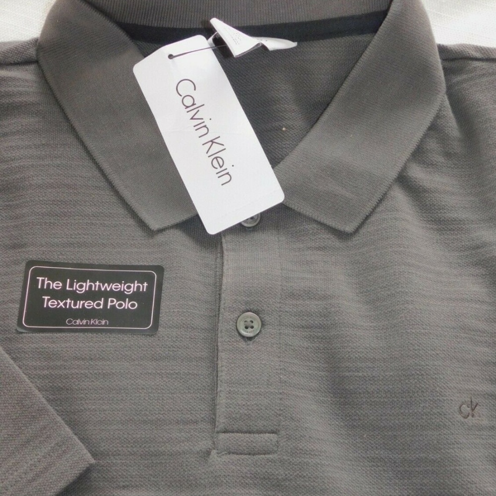 MENS CALVIN KLEIN LIGHTWEIGHT TEXTURED POLO SHIRT - Picture 2 of 3